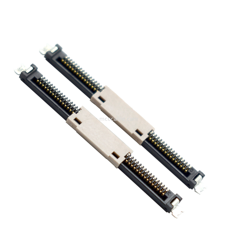 20846-040T-01 Totalmente blindado com fechadura mecânica Adequado para transferência de dados de alta taxa (20 Gbps/faixa)