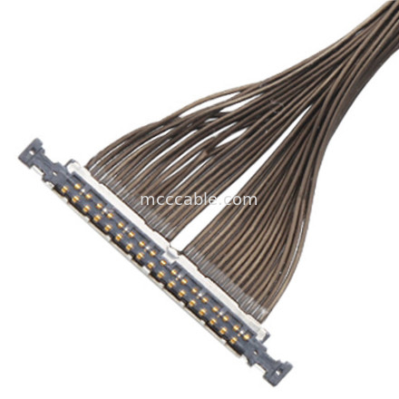 Cabo Micro Coaxial de 32 pines de 0,3 mm Pitch 20496-032T-40 Lvds Cable para conector de drone 32P