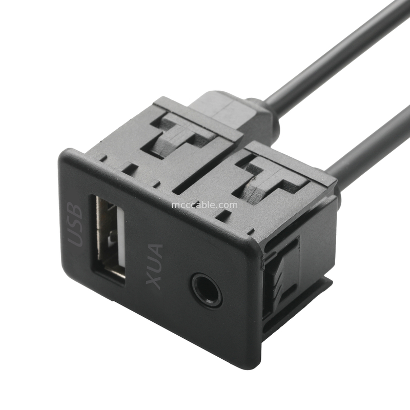 Estéreo masculino AUXILIAR de Jack 3.5mm do cabo de extensão de ISOBUS para o cabo do soquete de O Jack USB
