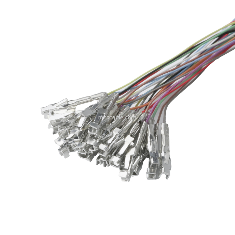 20453-230T-03 para o terminal do arnês de fio 30P 40P 0.4mm Pitch 32AWG