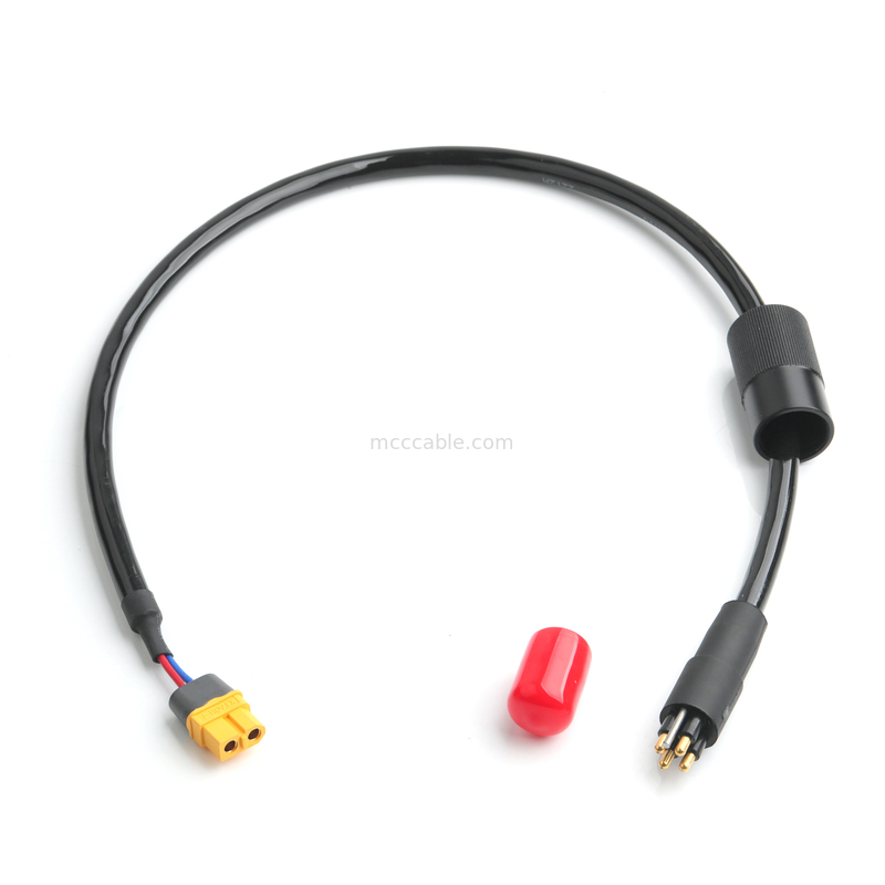 Reunião de cabo de alimentação de 4 núcleos Conector de 2 pinos 600V 125°C com tubo de contração térmica