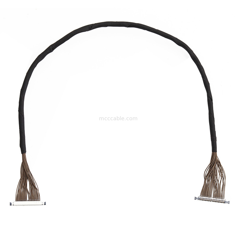 Cabo Micro Coaxial de 32 pines de 0,3 mm Pitch 20496-032T-40 Lvds Cable para conector de drone 32P
