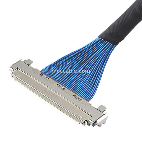 MICRO COAX CABLE 30P 20878-030T-01 Micro Coaxial LVDS Cable com blindagem EMC e bloqueio mecânico